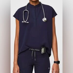 Figs Oversized Rafaela Top - Navy